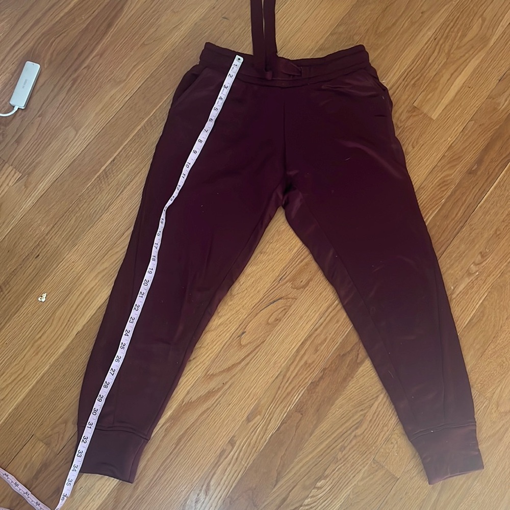 Urban outfitters maroon sweatpants size medium